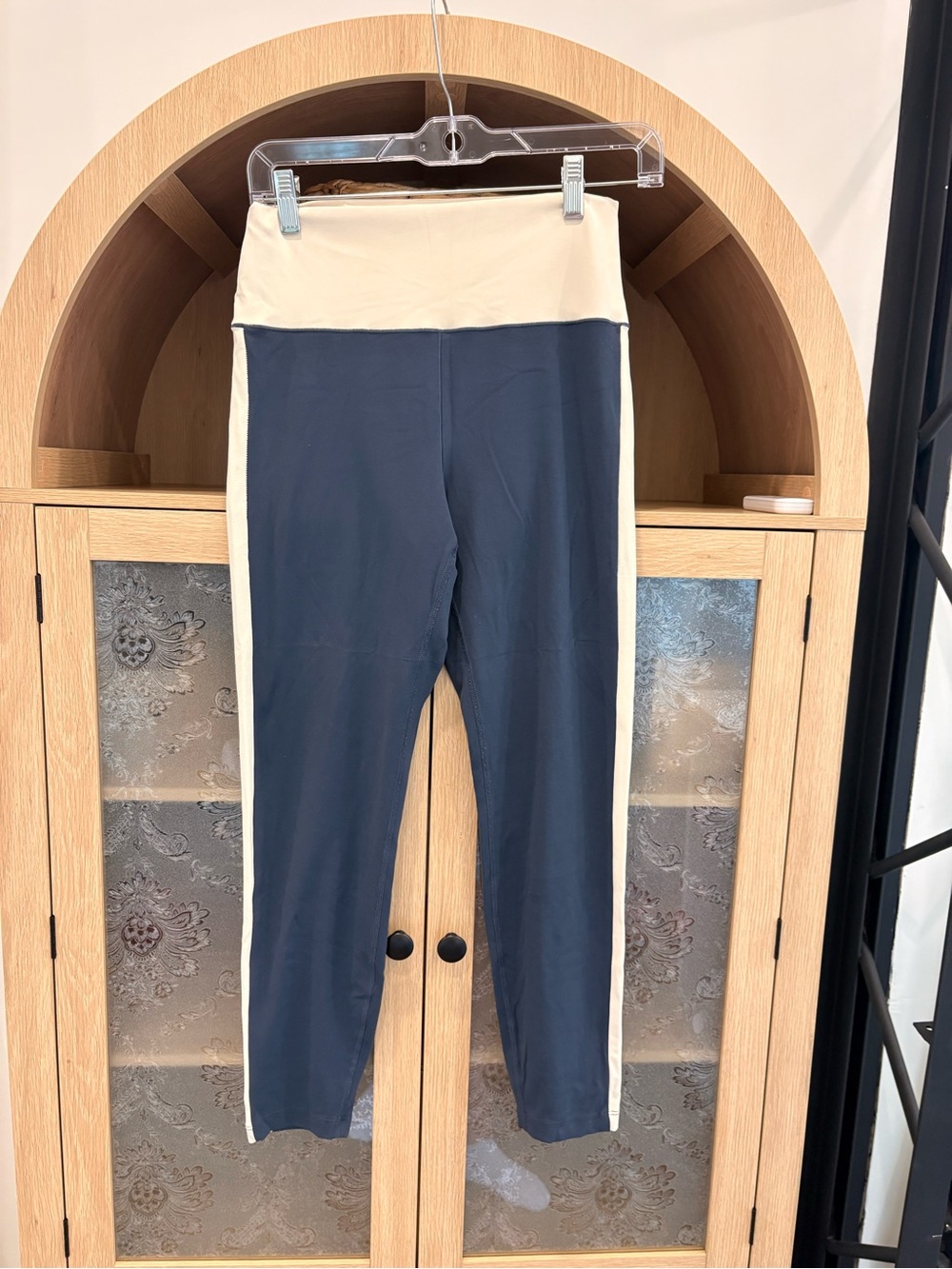 Old Navy Navy Blue Leggings with Cream Waistband and Side Stripes
